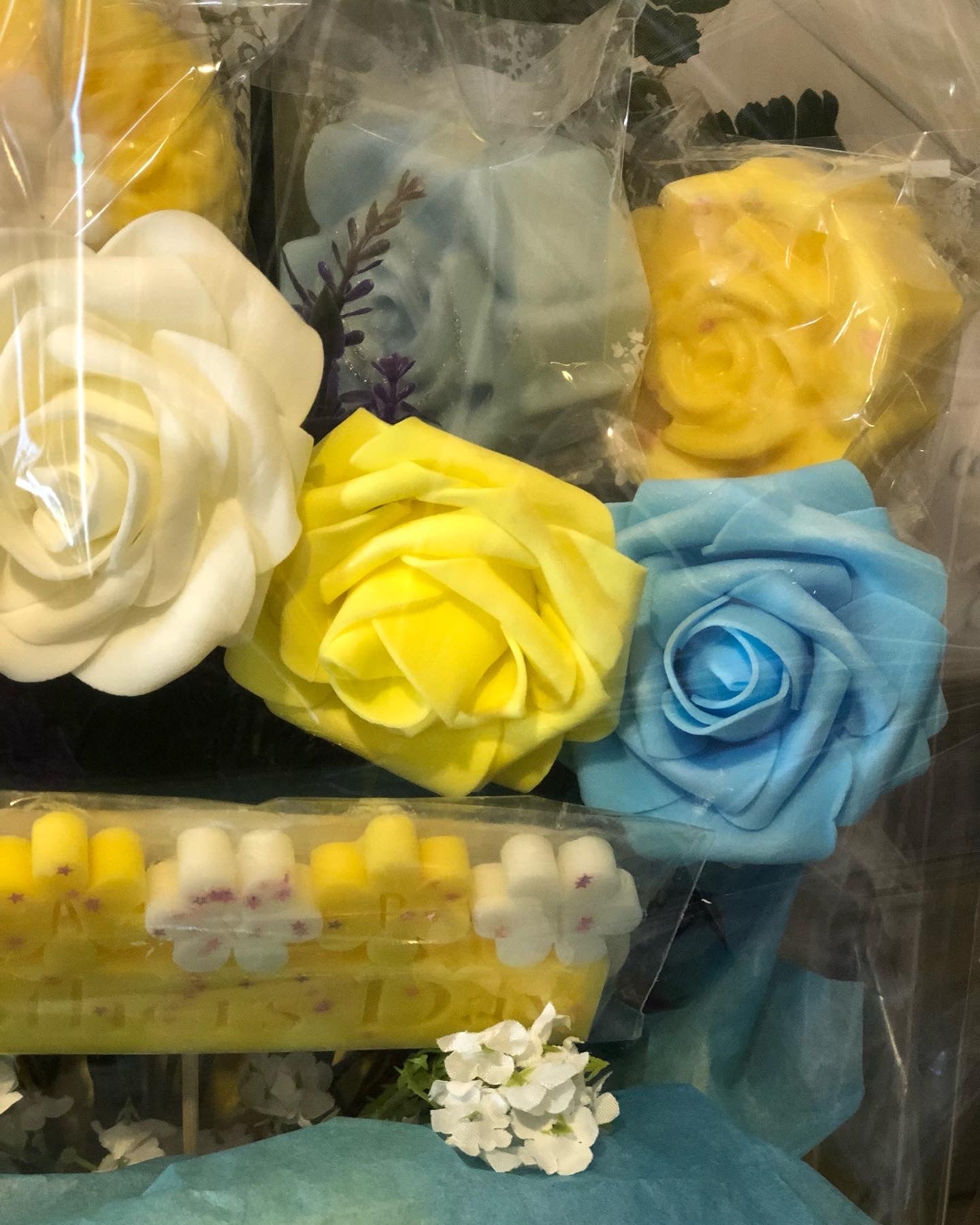 Wax Bouquets Yellow & Blue